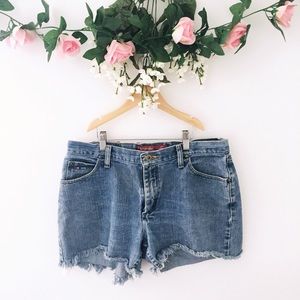 Wrangler Vintage Cut-Off Denim Shorts